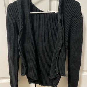 Black zipper sweater